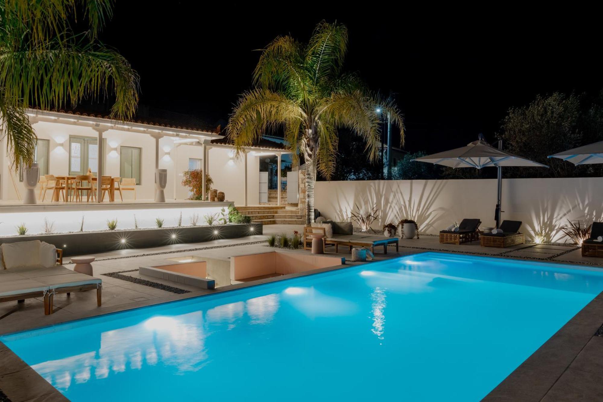 Nafplio Blue Topaz Poolside Villa Ngoại thất bức ảnh